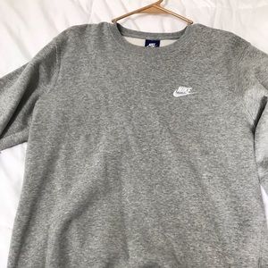 Nike sweatshirt